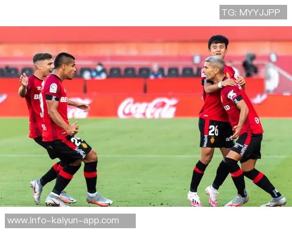 武圣称赞文班进化期待他本赛季实现场均四双的壮举