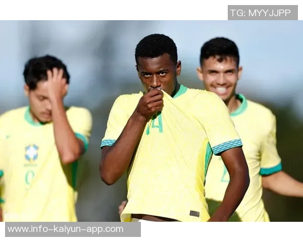 严智星破门巴拉圭球员乌龙助攻韩国暂时领先巴拉圭1比0