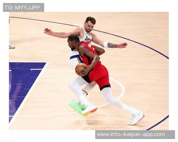 韦德回应雷迪克批评称詹姆斯专注高尔夫无暇顾及外界声音